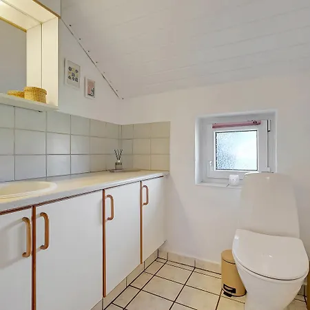 House With Whirlpool And Sauna - Sj517 Semesterbostad *