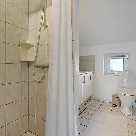 Semesterbostad House With Whirlpool And Sauna - Sj517 Harboør