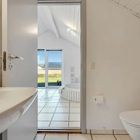 House With Whirlpool And Sauna - Sj517 Semesterbostad *