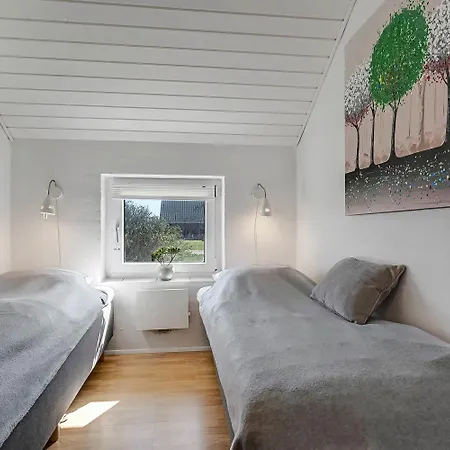 House With Whirlpool And Sauna - Sj517 Harboør